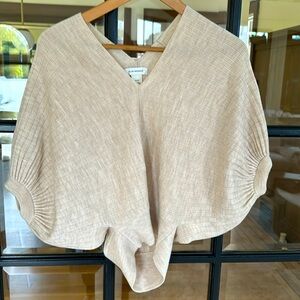 NWT Club Monaco vneck pullover sweater - XS in tan color